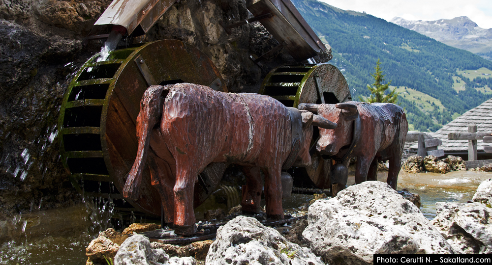 Grimentz_Fontaine_vache.jpg