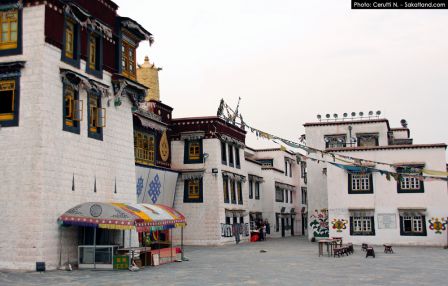 Ethnies_Museum_Tibet2.jpg