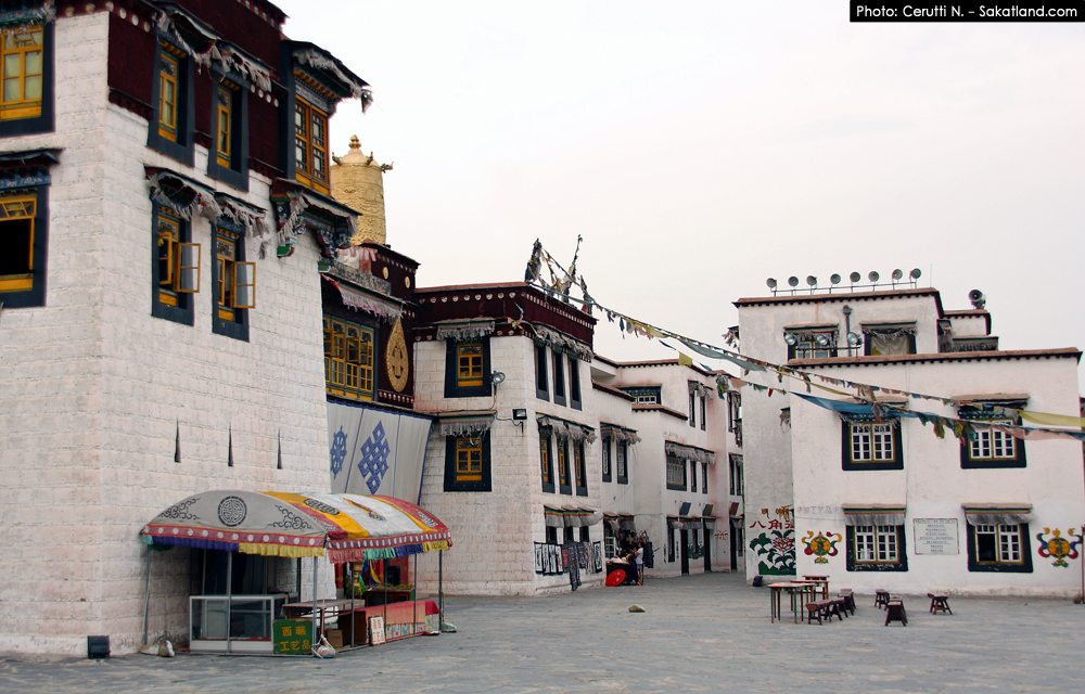 Ethnies_Museum_Tibet2.jpg