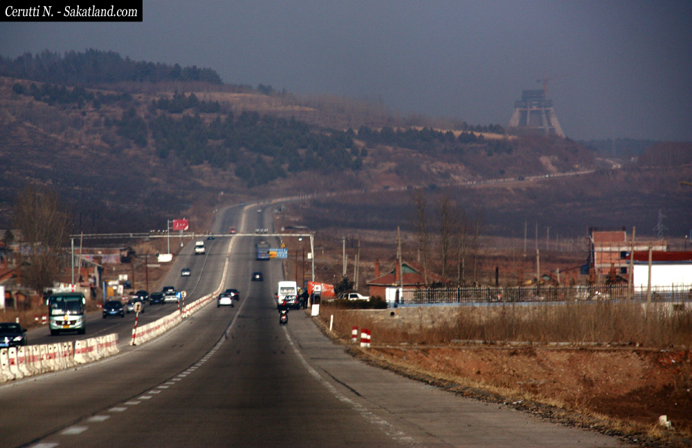 Yanji-Longjing_Road.jpg