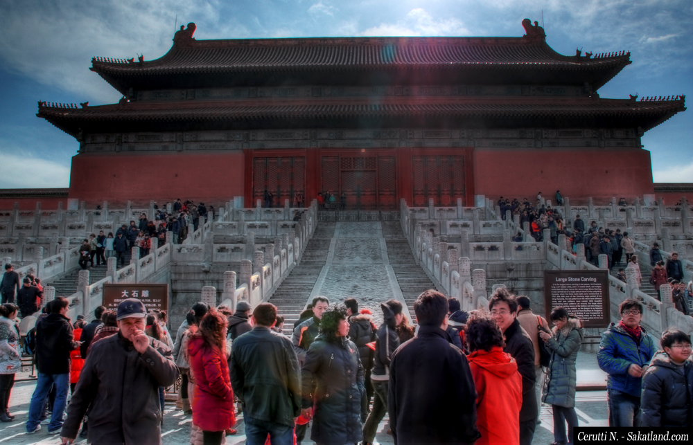 Tiananmen_AbrutitdetouristeagaucheHDR.jpg