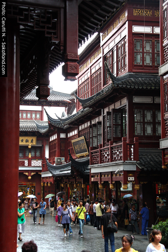 Shanghai_ChenghuangMiao1.jpg