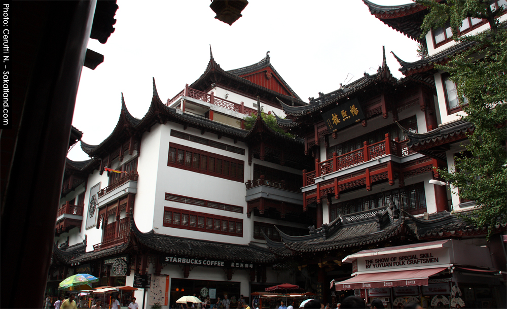 Shanghai_ChenghuangMiao4.jpg