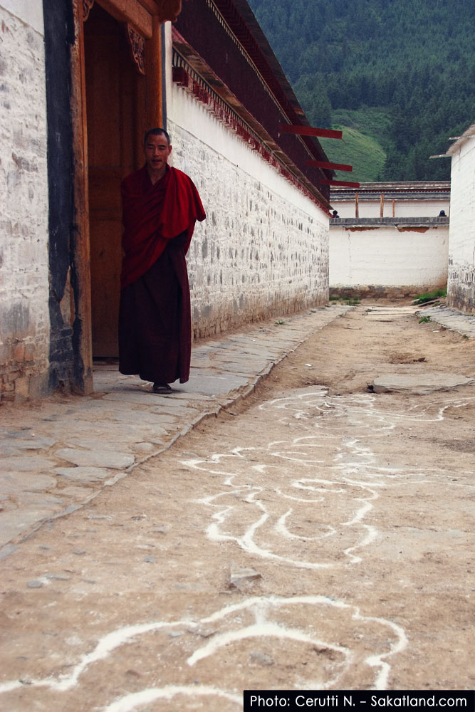 Xiahe_Monk2.jpg