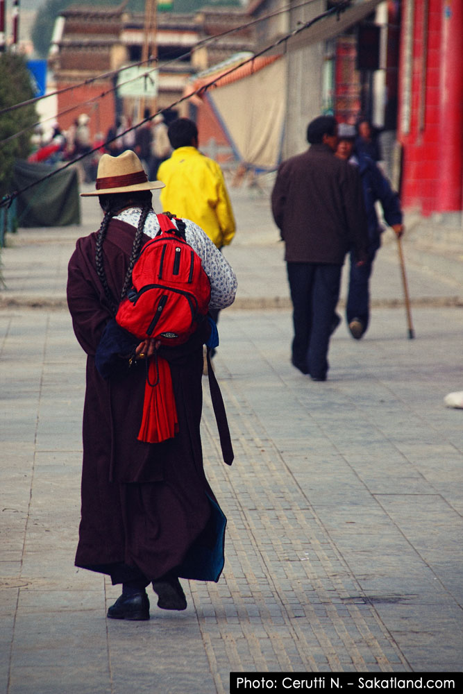 Xiahe_Street2.jpg