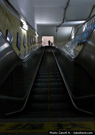 Subway_Escalator1.jpg