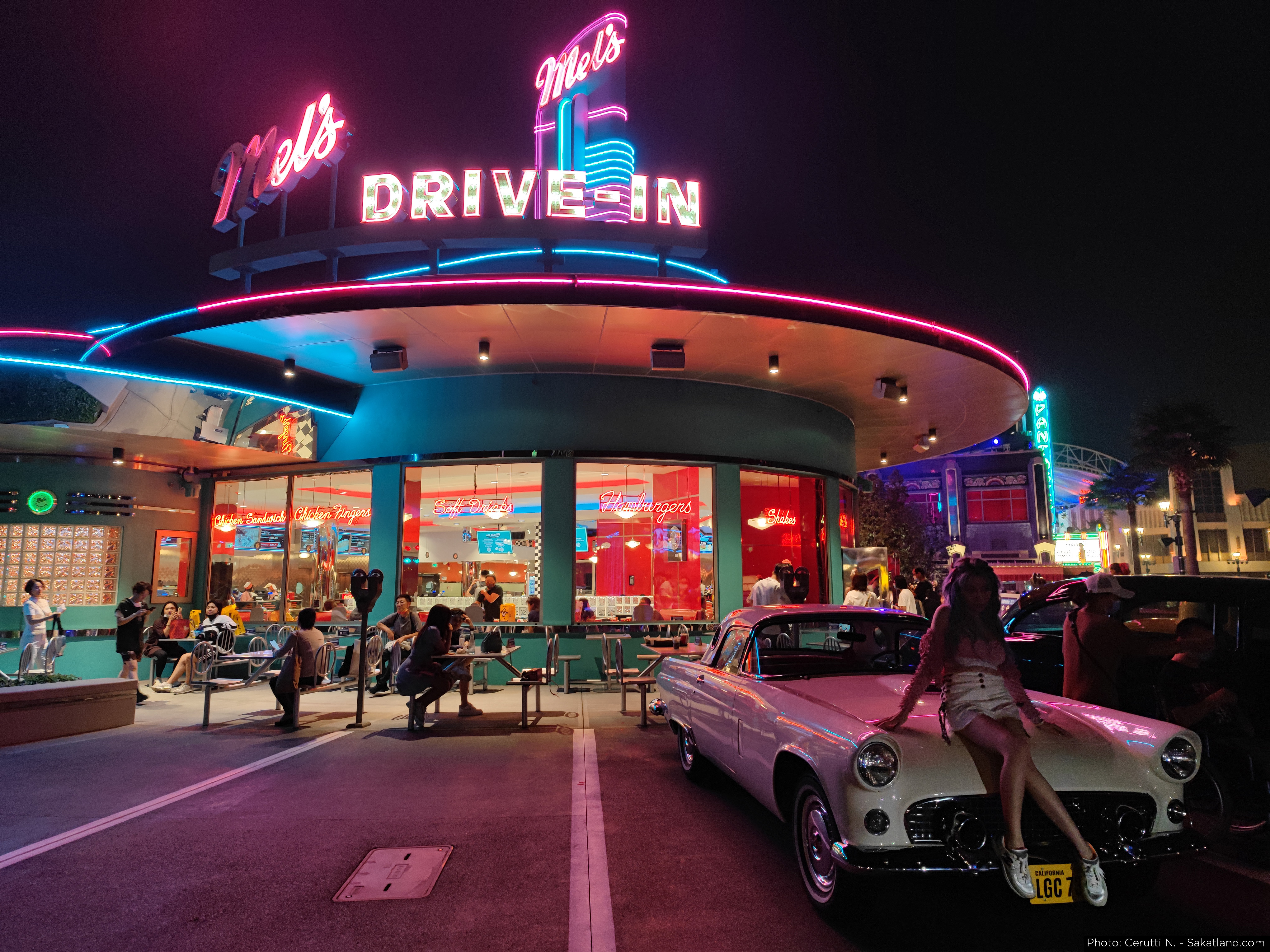 Universal_Park_02.jpg