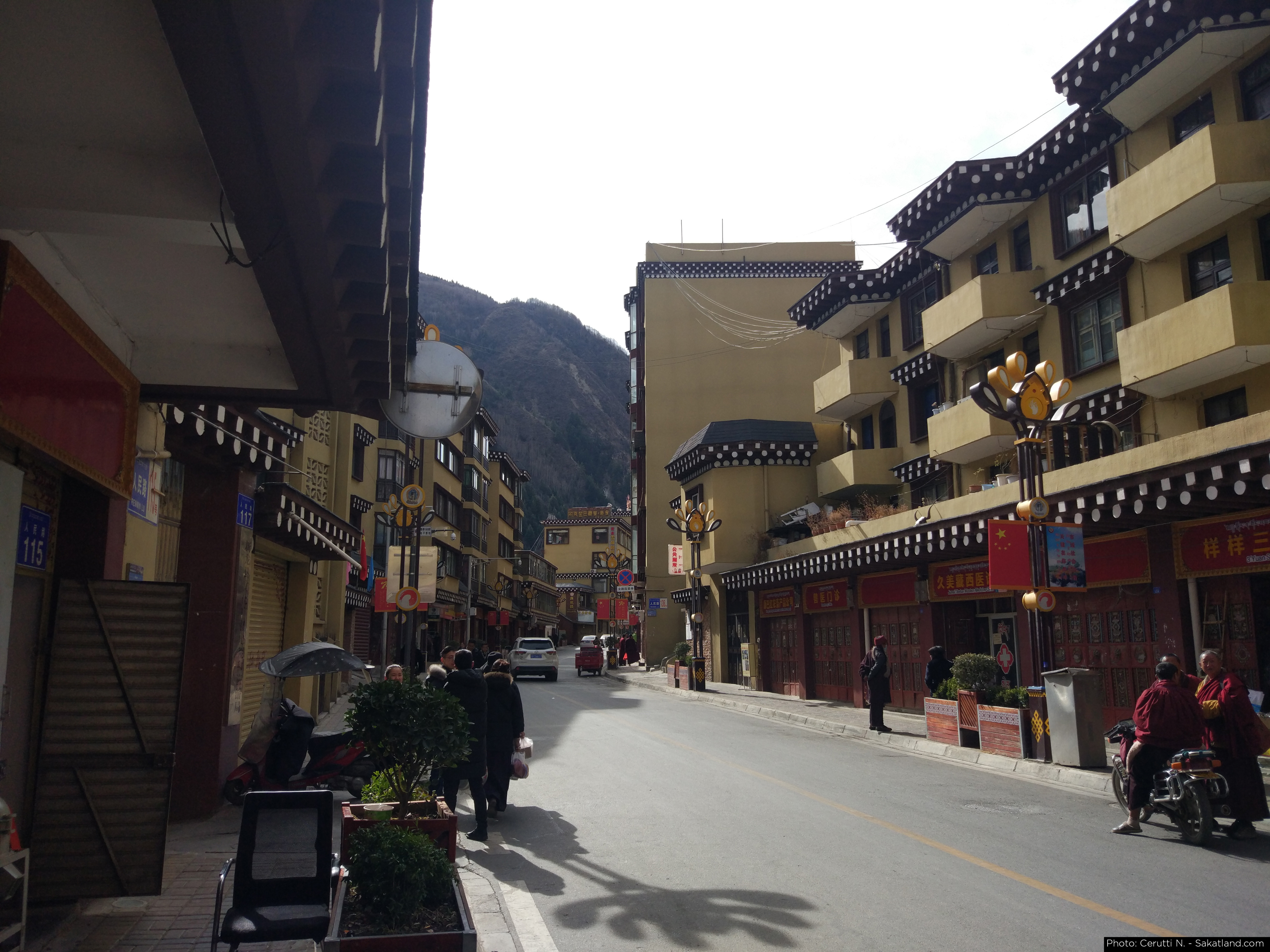 Xinlong_City_01.jpg