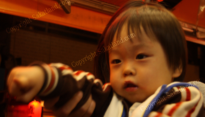 Asakusa_People.jpg