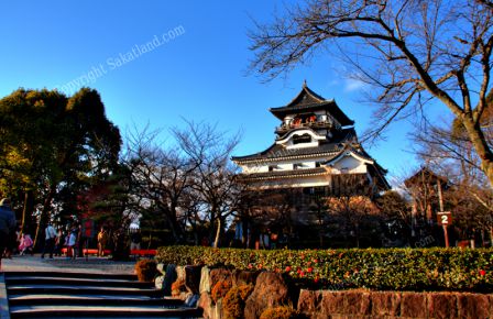Inuyama_Castle_HDR.jpg