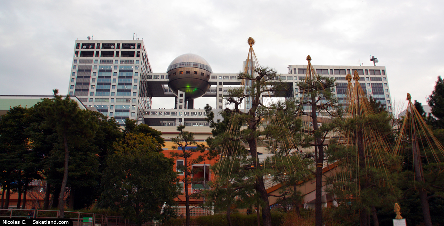 Odaiba_FujiTV.jpg