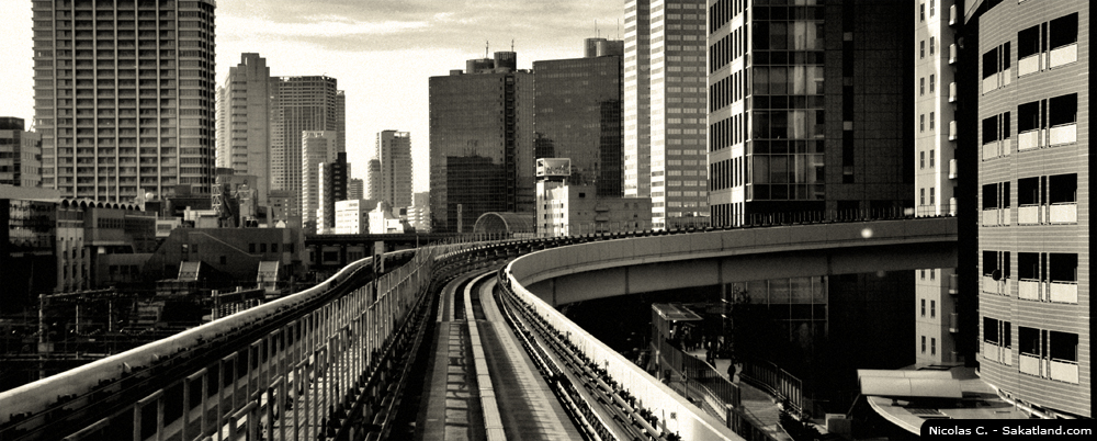 Odaiba_Train.jpg