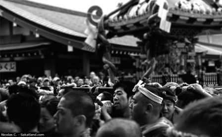 Sanjasama_Mikoshi3.jpg