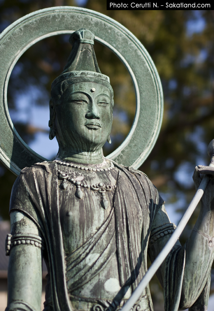 Touji_Statue2.jpg
