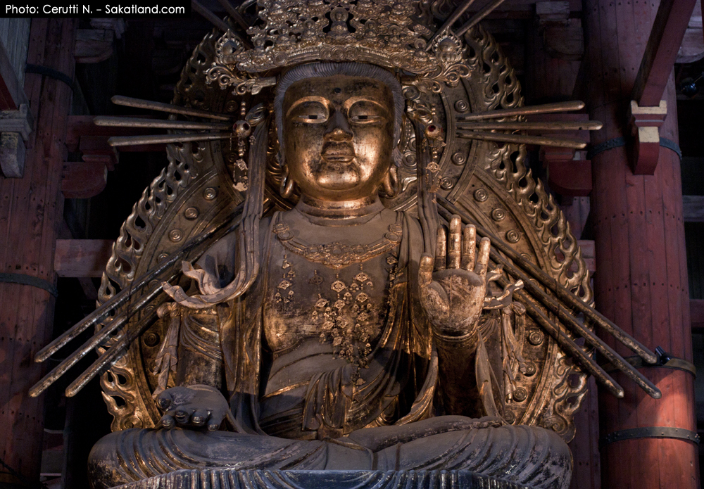 Todaiji_Goldbuddha.jpg