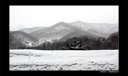 Sapporo_Matsuri_Divers_Snow.jpg