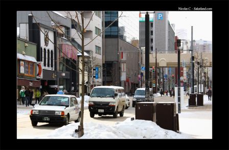 Sapporo_Matsuri_Divers_Street2.jpg