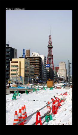 Sapporo_Matsuri_Divers_Tower.jpg