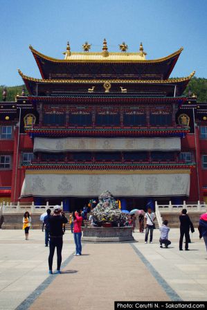 Xining_Taersi6.jpg