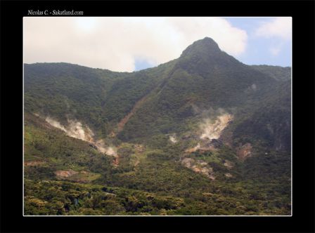 Fujisan_Fumerole.jpg